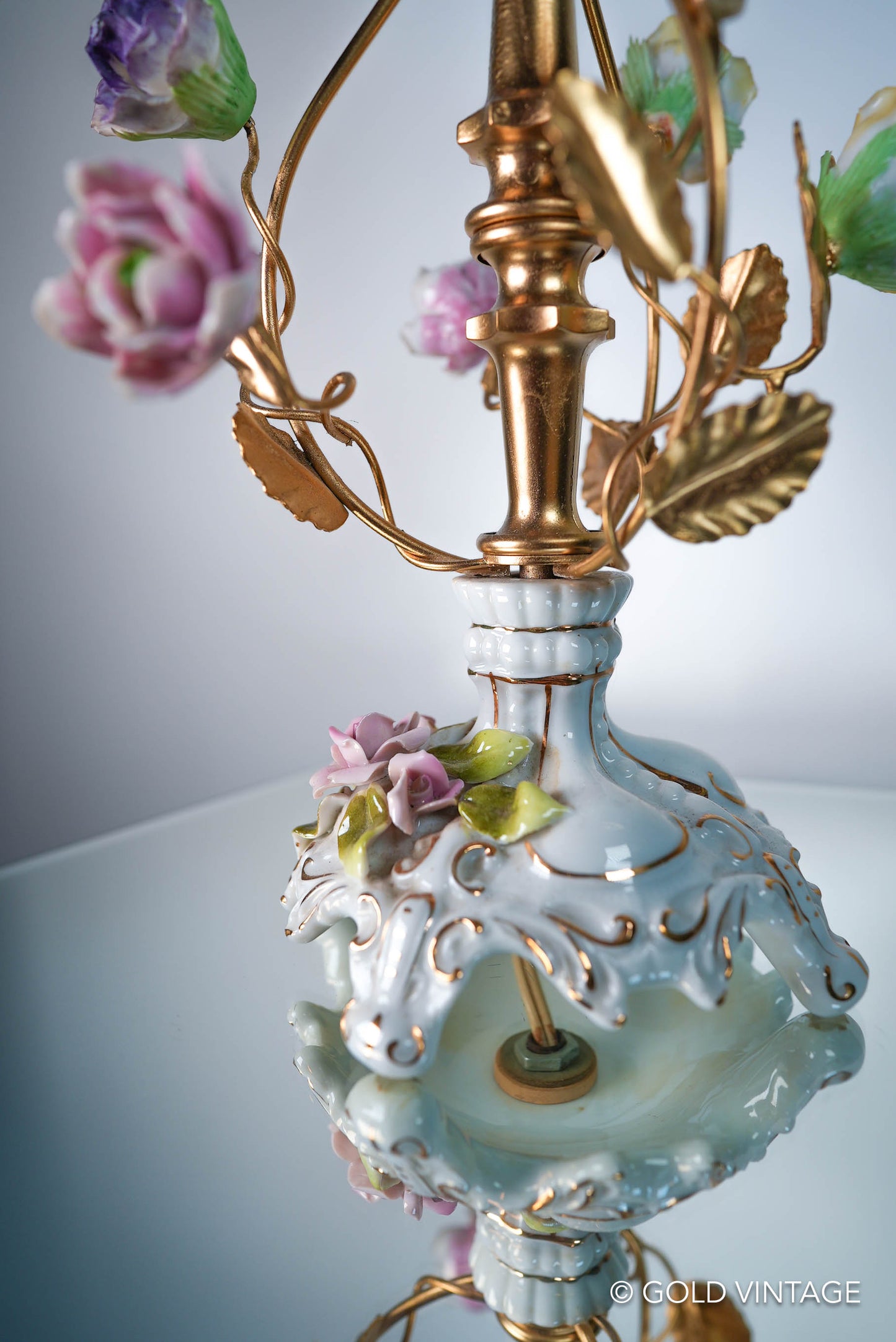 Jardin de Versailles Porcelain French Flower Lamp