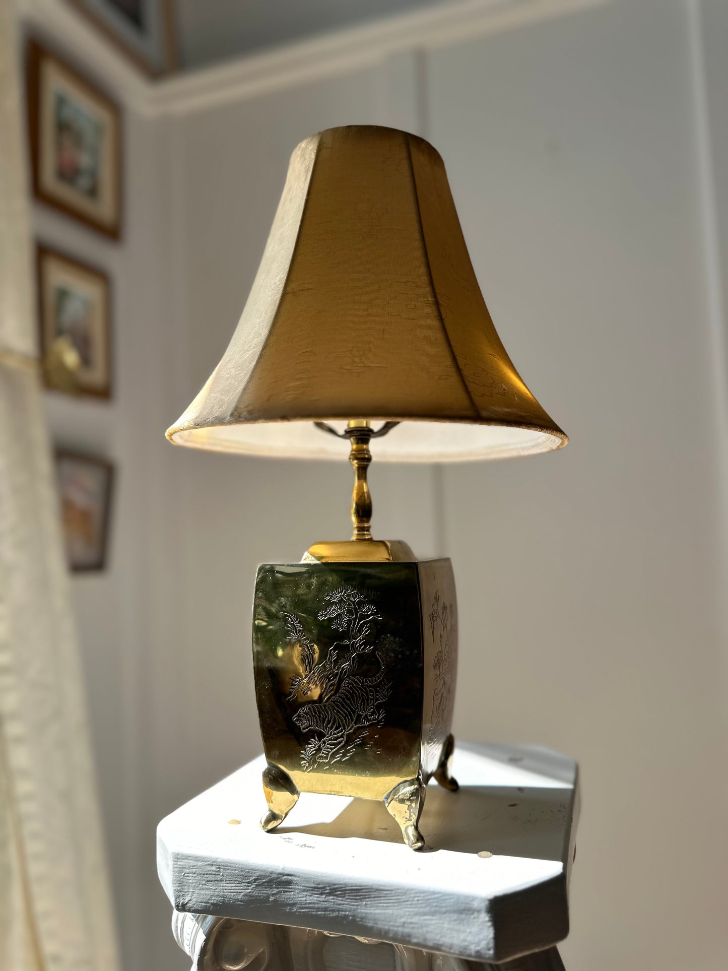 Vintage Brass Chinoiserie Gold Lamp