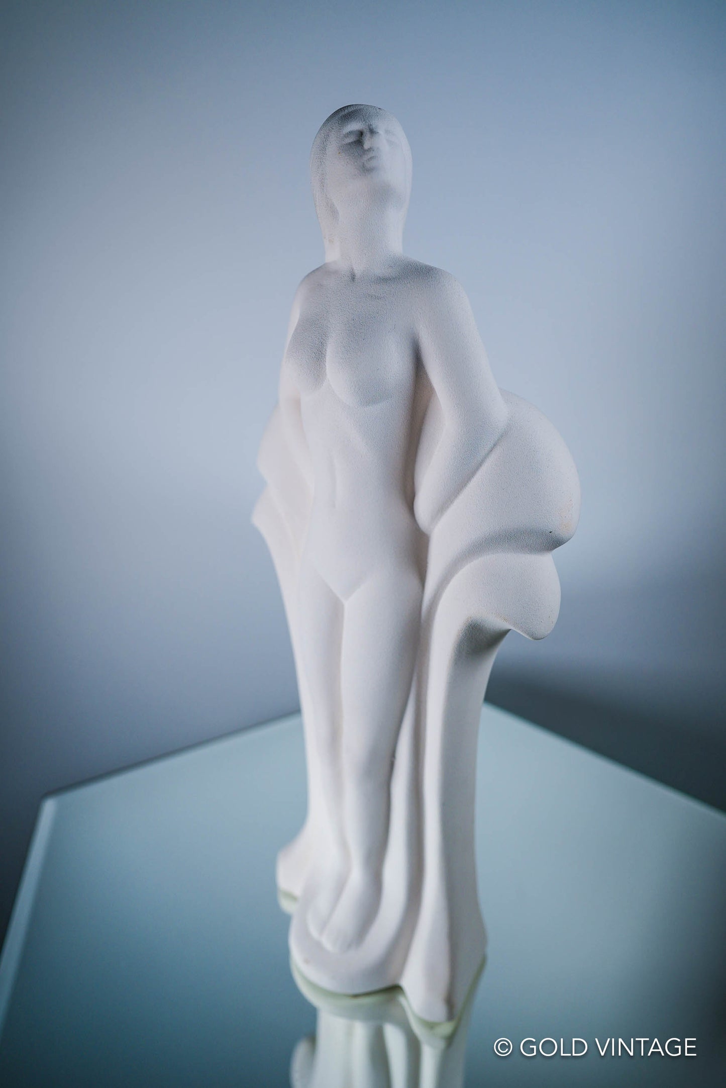 Venus rising from the waves - Vintage Art Deco ‘80s Ceramic Sculpture