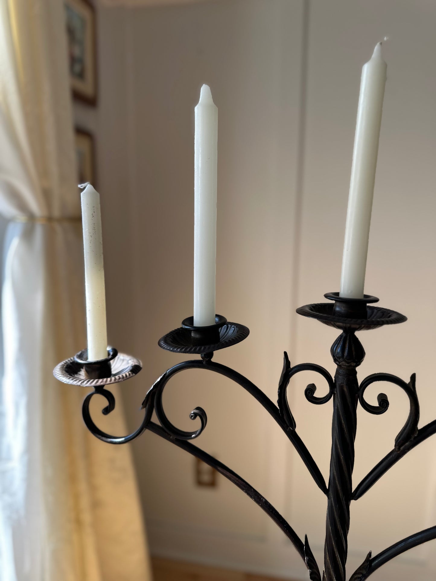 Medieval Style Twisted Wrought Iron 5 Head Table Candelabra