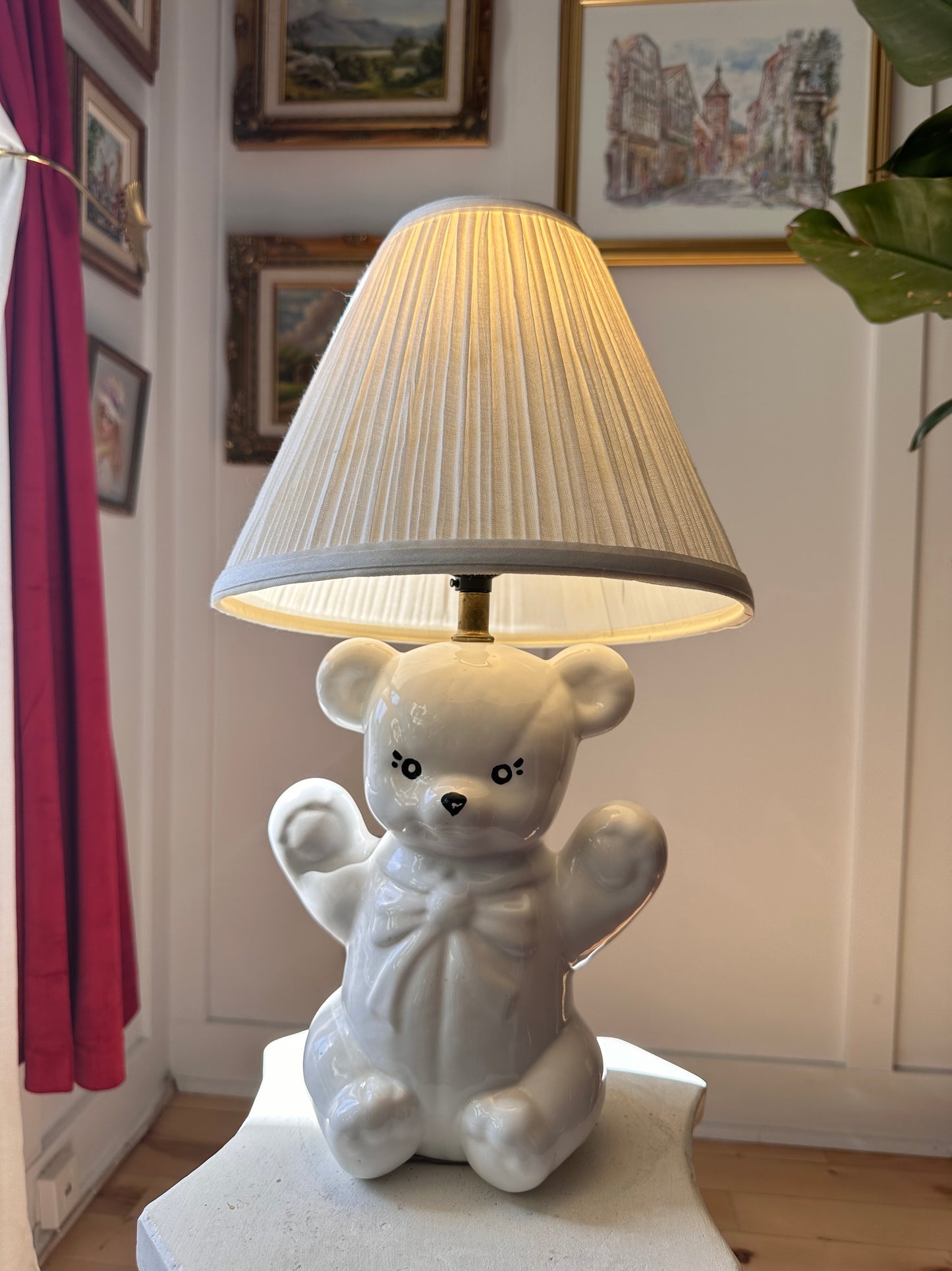 Teddy Bear Vintage Lamp