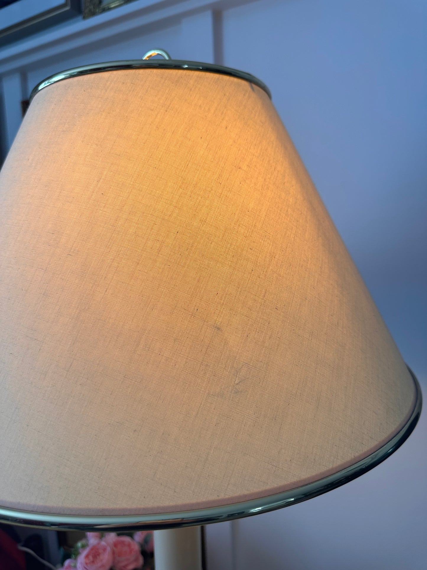 Classic Vintage Taupe Cream Lamp