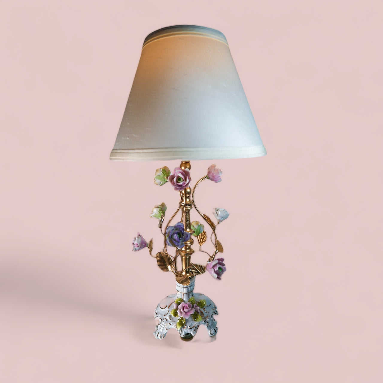 Jardin de Versailles Porcelain French Flower Lamp