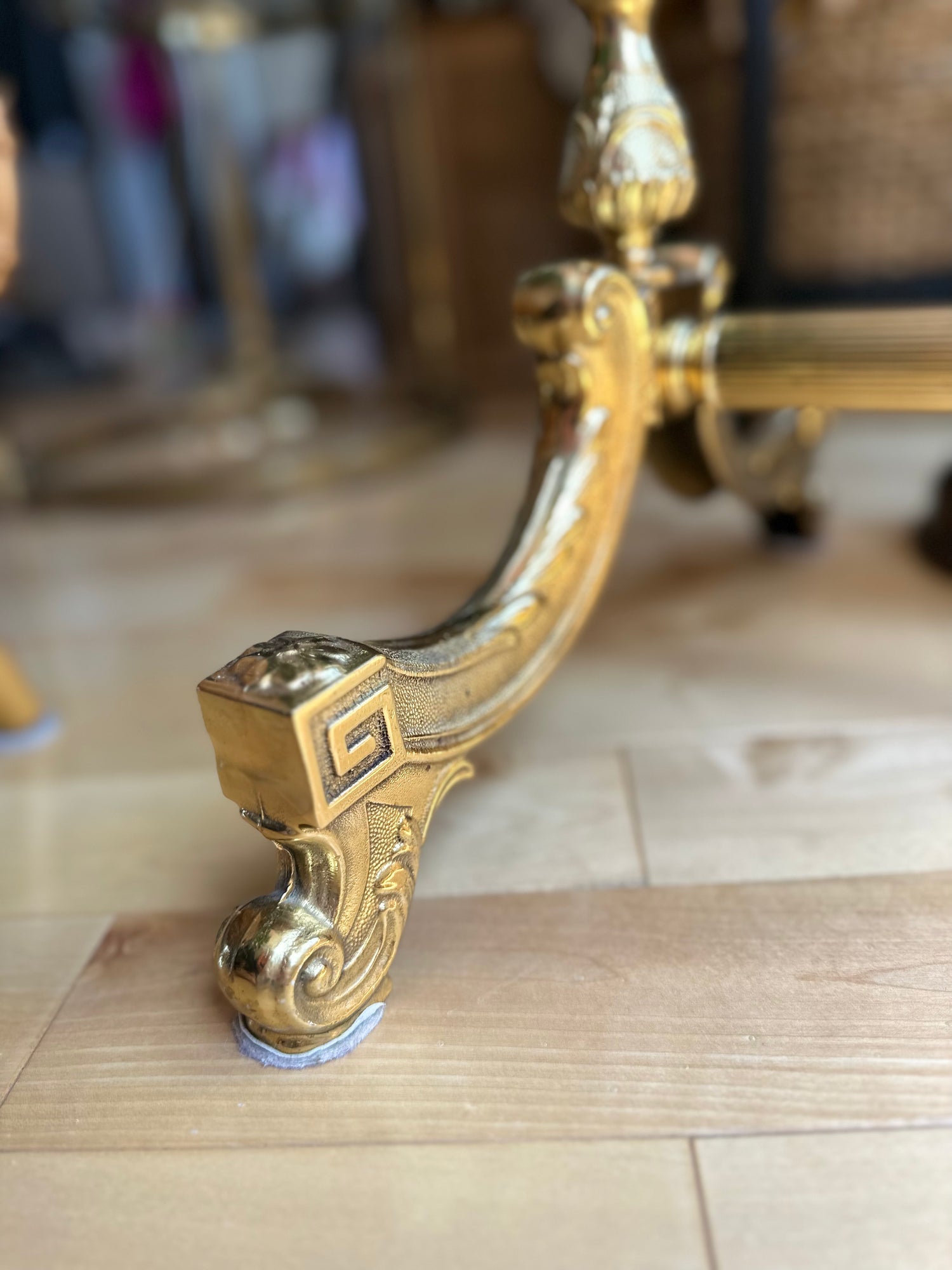 Vintage Italian brass standing mirror from the 1970s